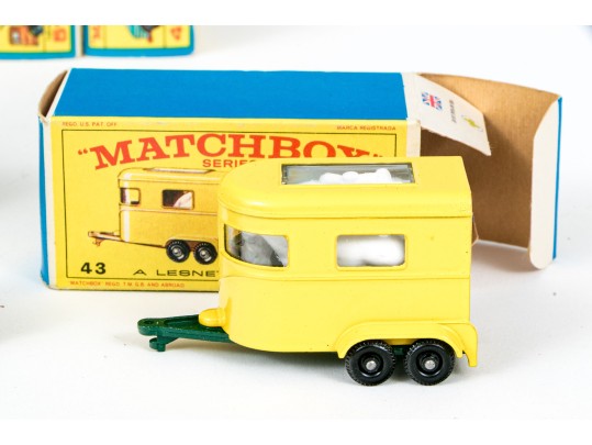 Group Of Six Matchbox Series Die Cast Vehicles