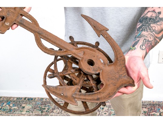Antique Iron Nautical Rope Or Hose Wheel