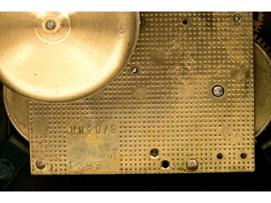 Warmink Wuba Mantel Clock