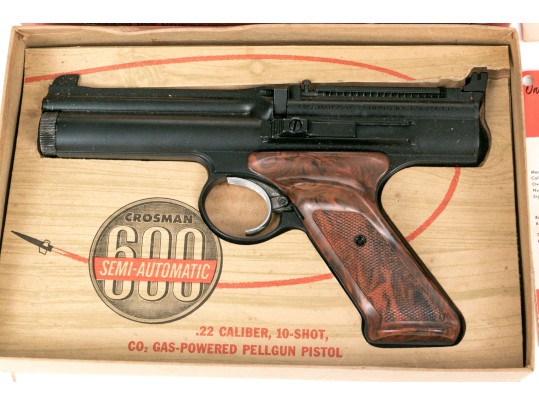 Crosman 600 Semi-automatic Pellgun Pistol