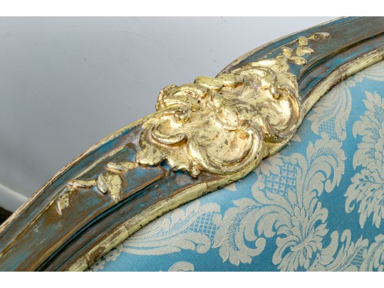 18th C. French Bow Front Daybed