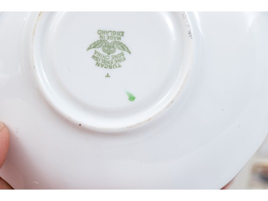 Seventeen Vintage Teacups And Saucers