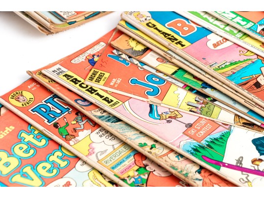 Over 100 Vintage Archie Giant Series Comic Books