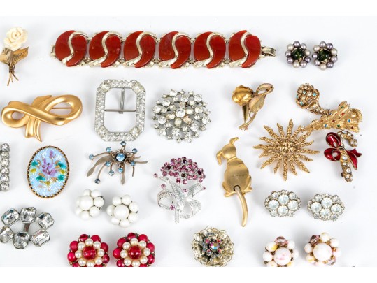 Large Collection Vintage Costume Jewelry