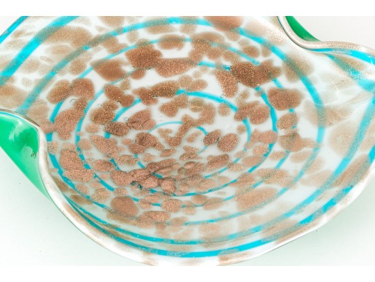 Mid-Century Modern Art Glass Centerpiece Bowl