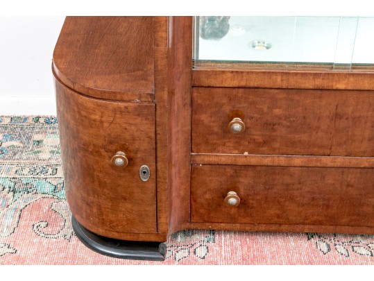 Beautiful Art Deco Display Cabinet