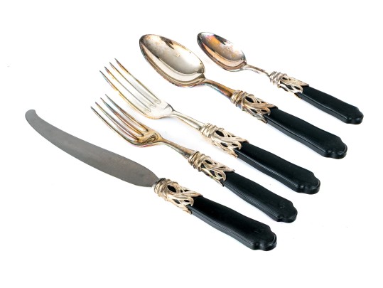 Elegant Art Nouveau Style Flatware Service, Likely Siecle 