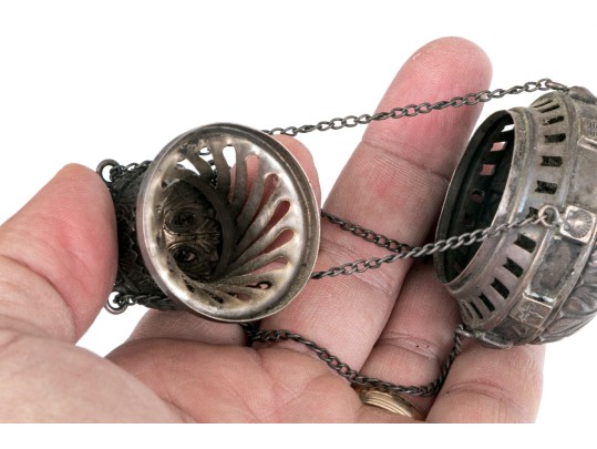 Spanish Santiago De Compostela Silver Souvenir Incense Burner, 1.535 Ozt.