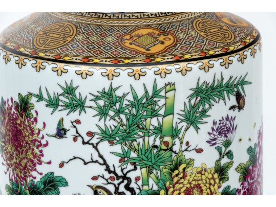 Decorative Chinese Famille Rose Porcelain Rouleau Vase