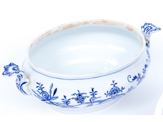 Meissen Porcelain Twin Handled And Lidded Tureen