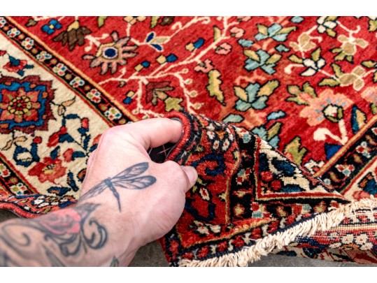 A Fine Persian Kashan Hand-Knotted Wool Carpet, 6'-5