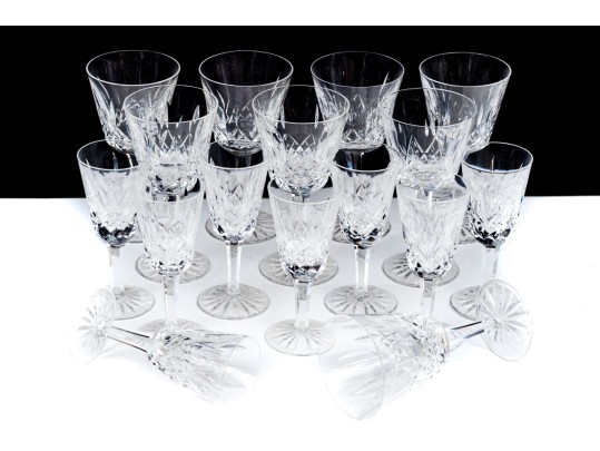 Set Sixteen Waterford Crystal 