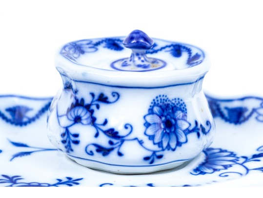 Meissen Blue And White Porcelain Inkwell