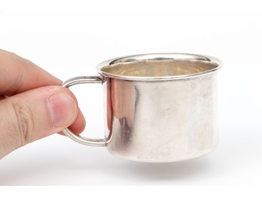 Vintage Towle Sterling Silver Child's Cup With Rabbit Motif    1.07 Troy Ozs. 