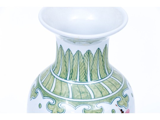 Taiwanese Marked Porcelain Baluster Vase