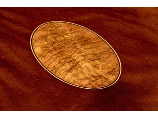 Gorgeous Satinwood Banded Mahogany Drop Leaf Table