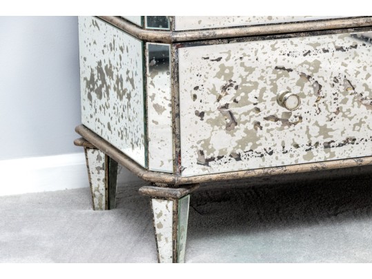 Lavish Set Of Two Compatible Mirrored Nightstands
