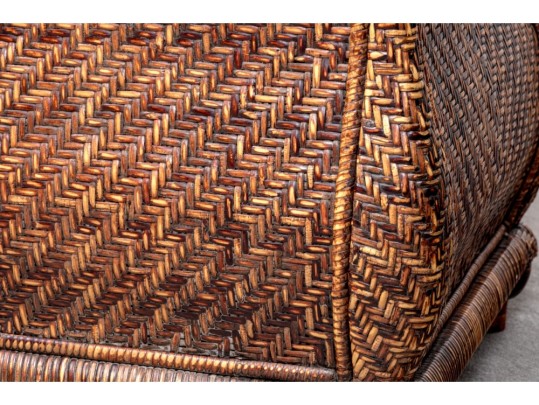 Quality Bombe Form Rattan Woven Storage Chest