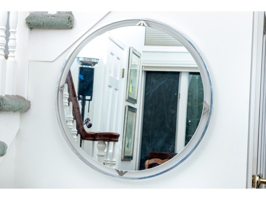 Chic Entryway Mirrored Console Table And Circular Mirror