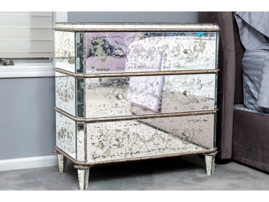 Lavish Set Of Two Compatible Mirrored Nightstands