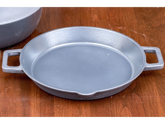 Zakarian By Dash Cast Iron Skillet And Lidded Braiser