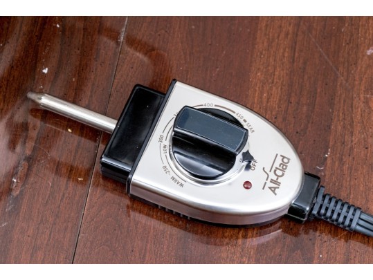 All-Clad Electric 7 Quart Skillet With Lid