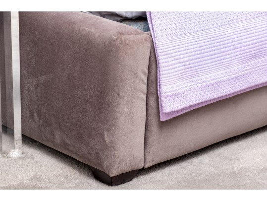 Mitchell Gold + Bob Williams 