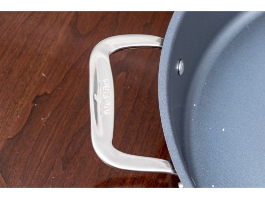 All-Clad Electric 7 Quart Skillet With Lid