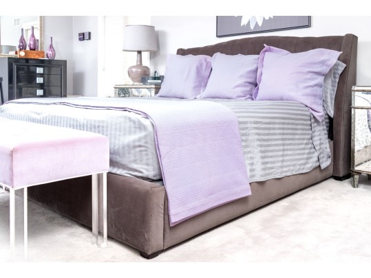 Mitchell Gold + Bob Williams 