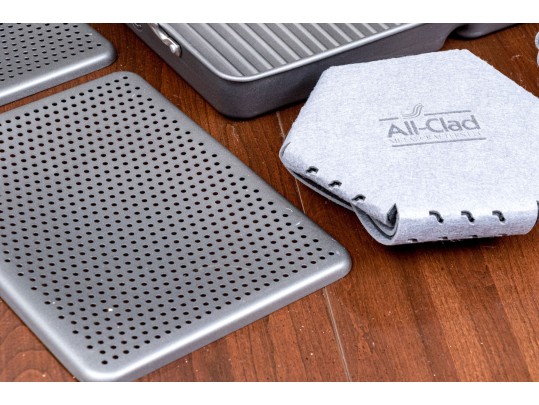 Two-Well Grill Pan With Assorted Accessories