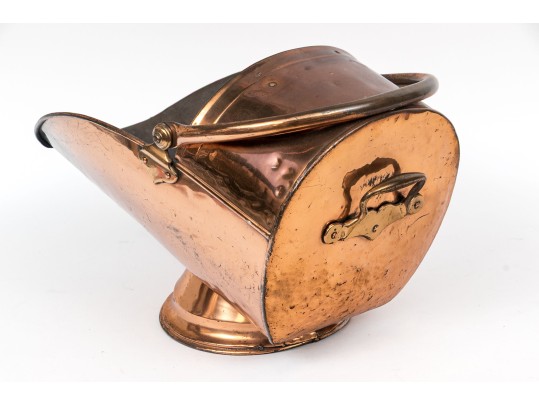 Fine Antique English Copper Coal Scuttle