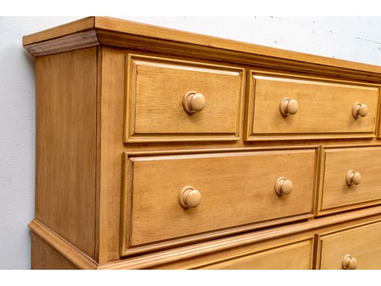 Quality Dresser With Seven Drawers