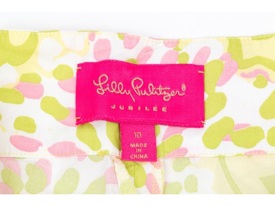 Collection Of Four Assorted Lily Pulitzer And Vineyard Vines Clothing Pieces, Sizes 8, 10