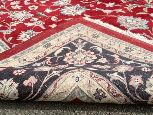 Hand-knotted Wool Carpet, 11'-11