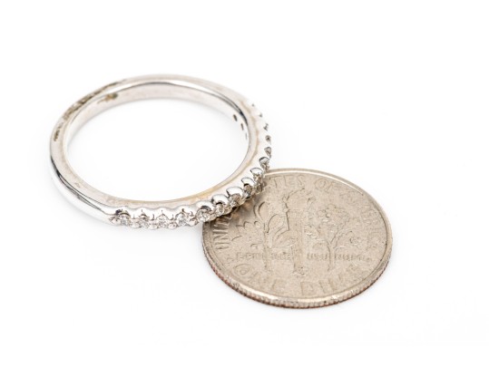 14k White Gold Handsome Diamond Band Ring, App. 0.15 TCW, Size 6.75