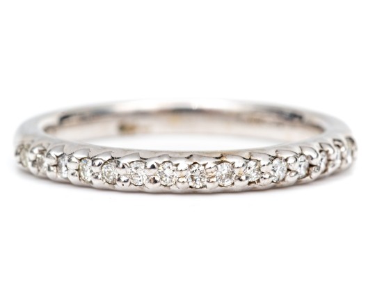 14k White Gold Handsome Diamond Band Ring, App. 0.15 TCW, Size 6.75