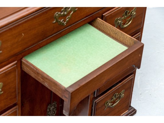 Antique Georgian Mahogany Kneehole Desk