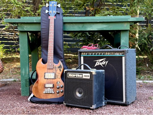Gibson Electric Bass With Two Amps