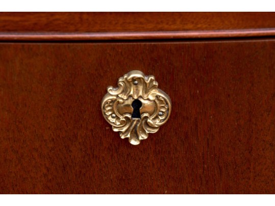 Baker Furniture Georgian Style Mahogany Entertainment Armoire