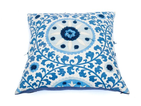 Decorative Ryan Studio Accent Cushion