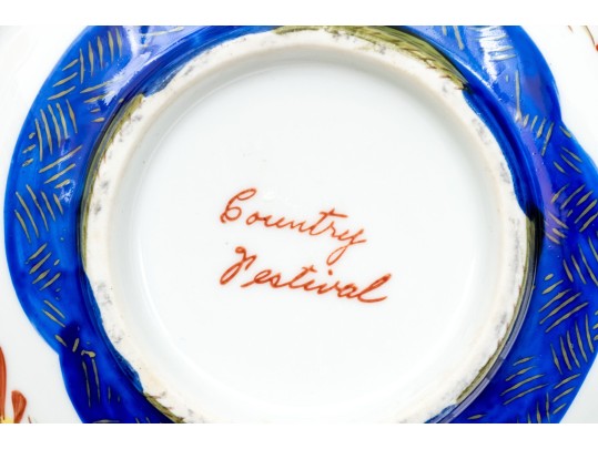 Four Assorted Pieces Of Ceramics