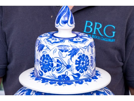 Turkish Merve Cini Reproduction Lidded Porcelain Jar