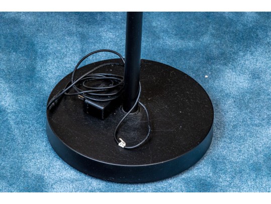 Awesome Oversized Adjustable Illuminated Magnifying Glass