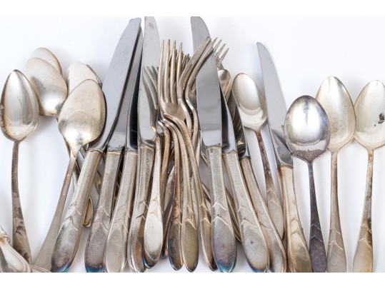 Three Partial Silver Plated Flatware Sets (98 Pcs): Rogers, Community & Oneida 