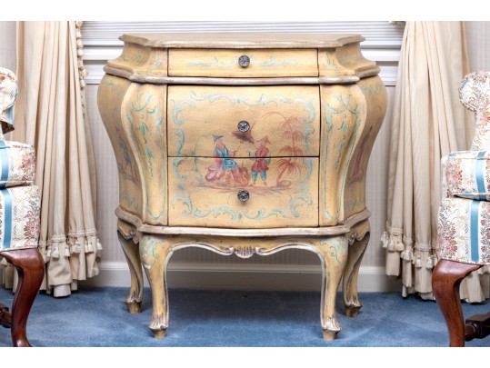 Charming Venetian Style Bombé Commode, Probably Italian