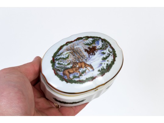 Decorative Christmas Lot, Including Spode 