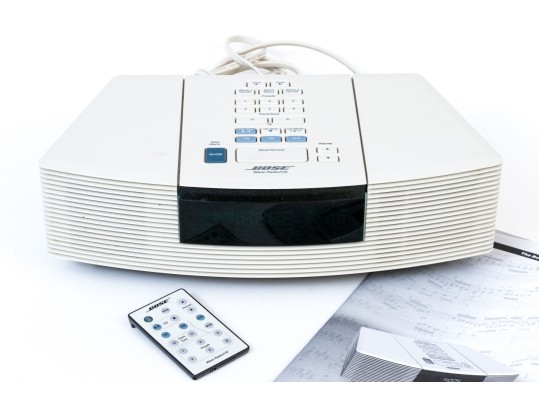 Bose Wave Radio With Controller