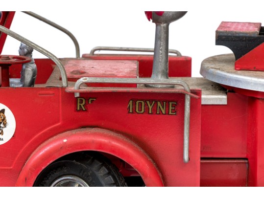 Vintage Doepke Toys Pressed Steel Fire Engine