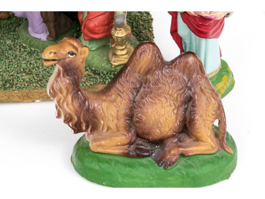 Decorative Manger Sculpture