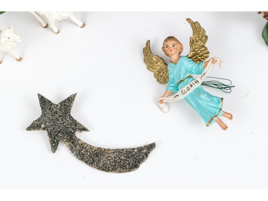 Decorative Manger Sculpture